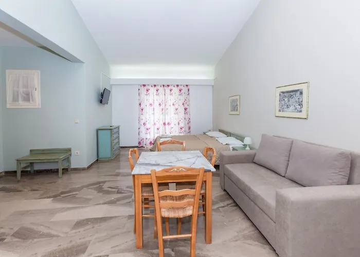 Lido Apartments Tolo
